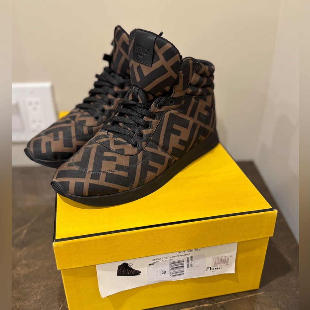 Fendi FFredom high brown black shoes